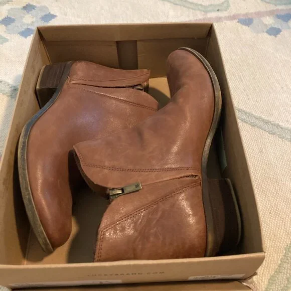 Lucky Ankle Boots - Picture 2 of 2